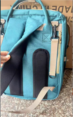 Maxi-Mom Essential Backpack